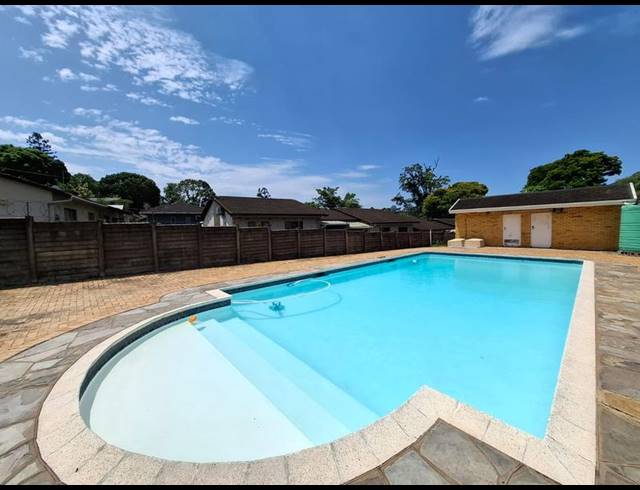 3 BEDROOM TOWNHOUSE FOR SALE IN ESCOMBE